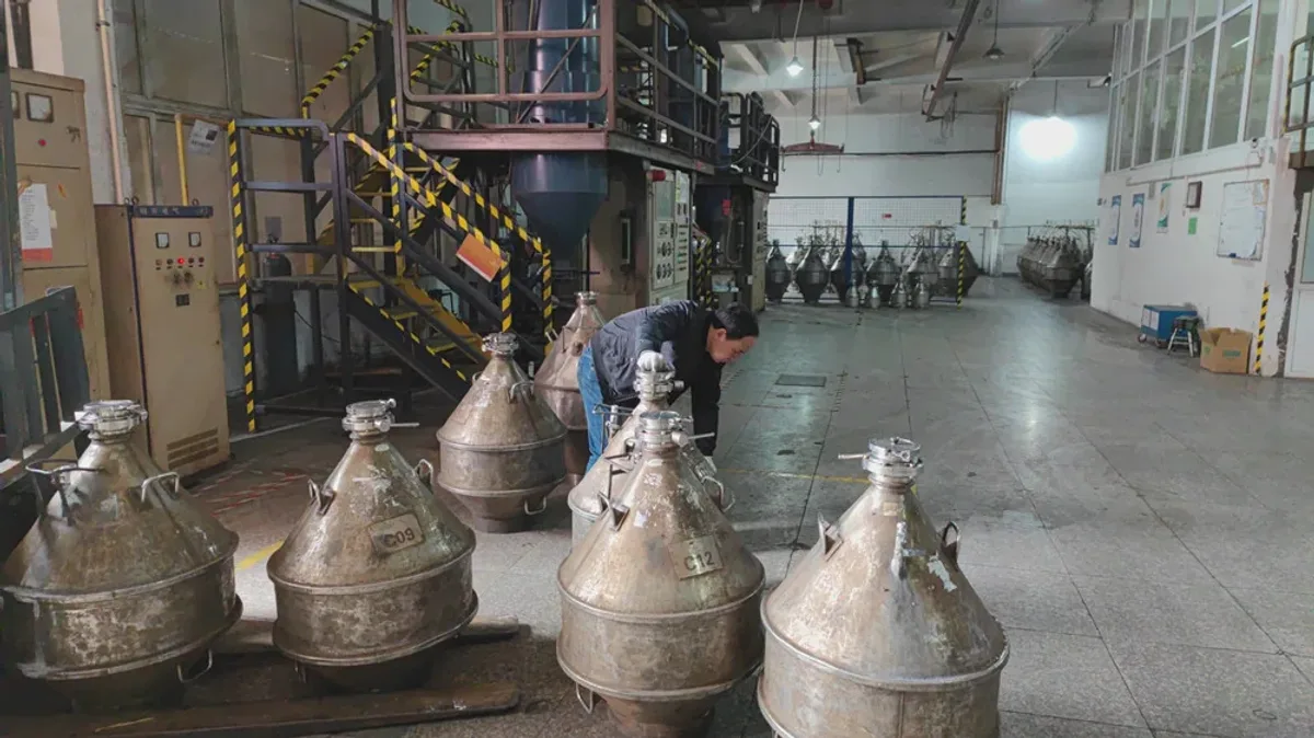 alnico controlled alloy route — alloy melting and pour preparation