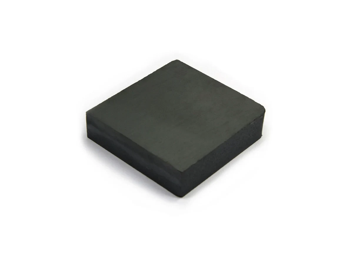 Hard ferrite block magnets