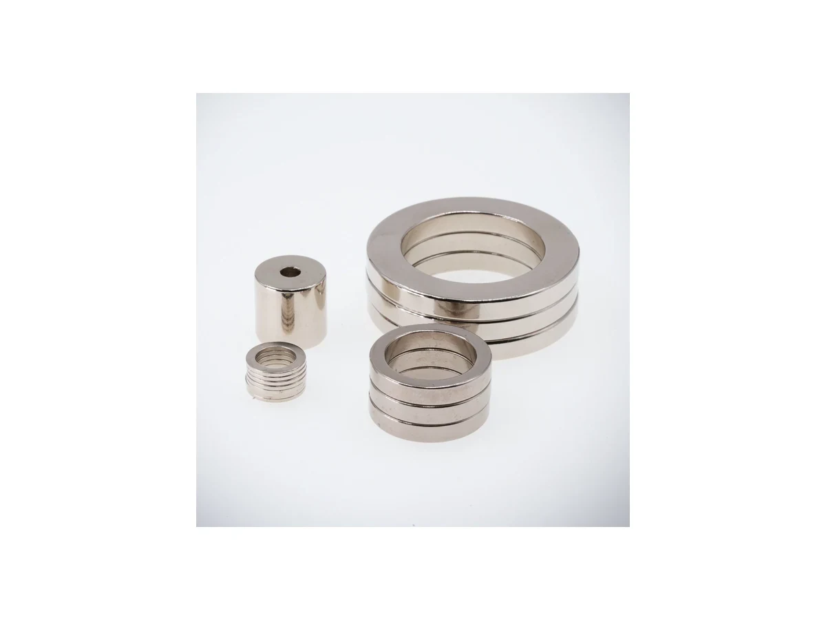 Sintered NdFeB ring magnets with varying bore sizes